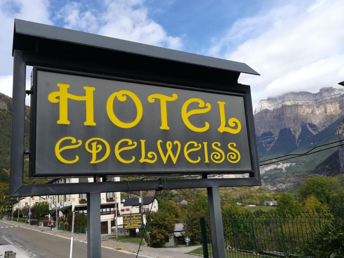 Edelweiss Hotel ตอร์ลา ภายนอก รูปภาพ